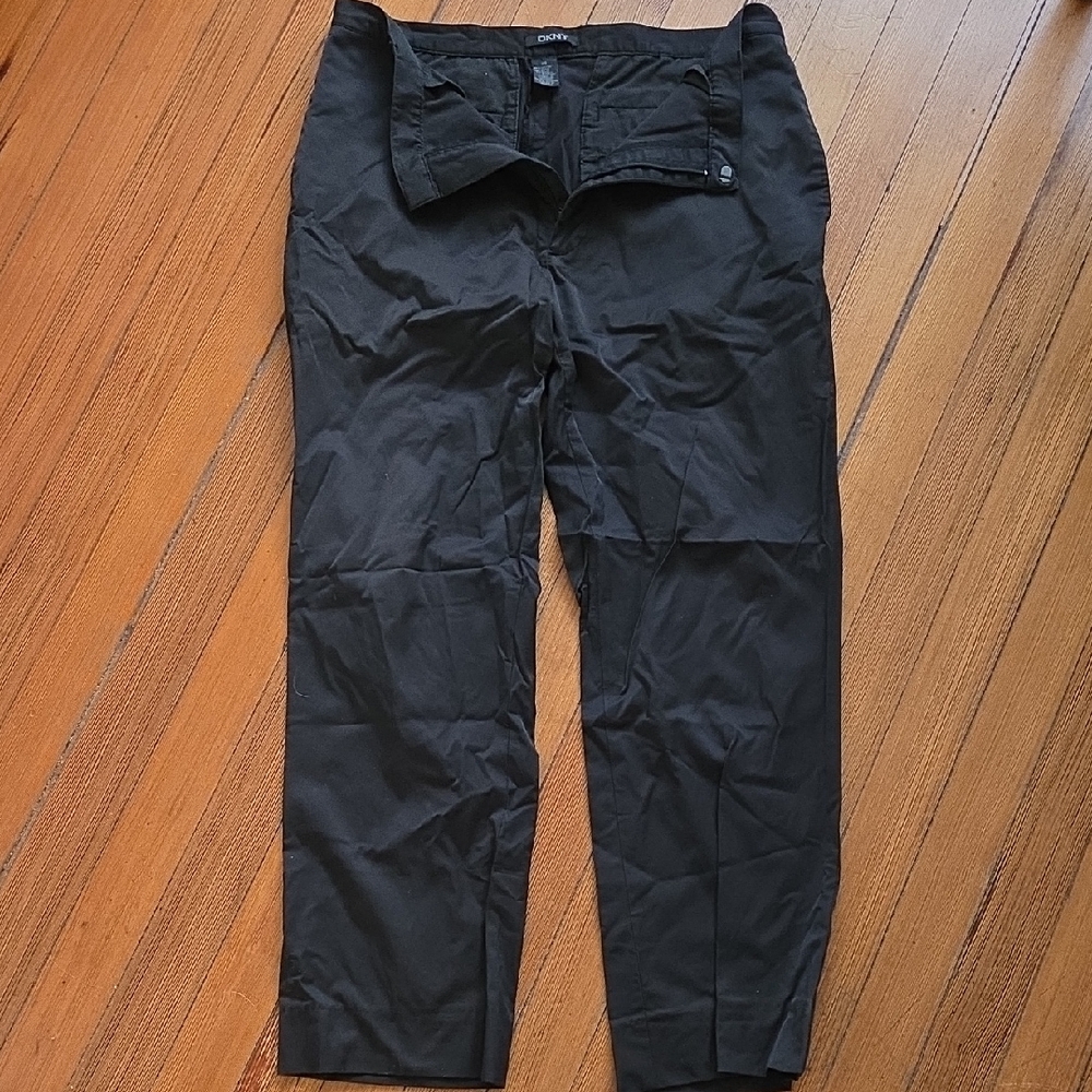 Men's DKNY Size 36 Black Chino Pant Khaki